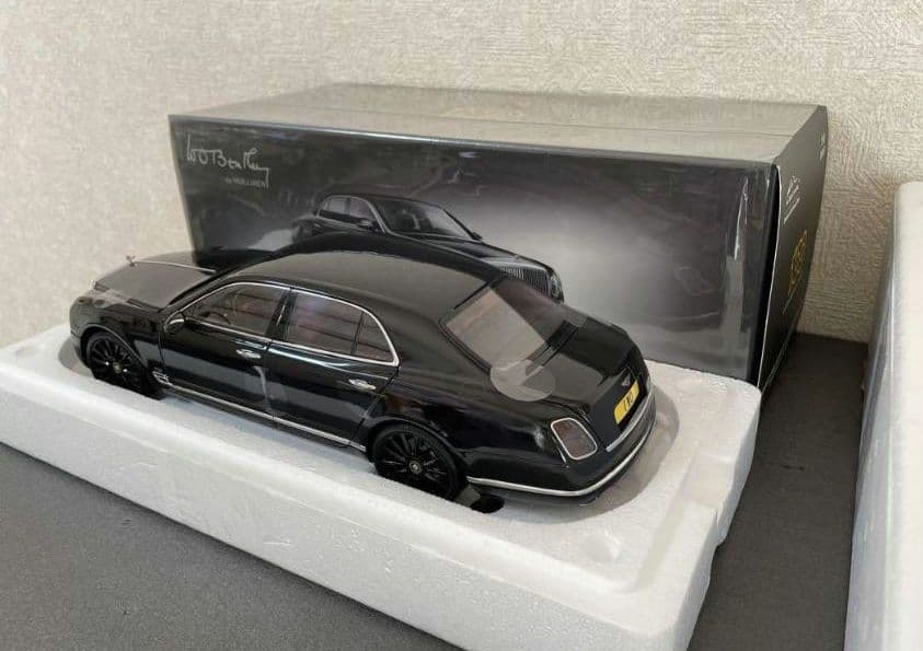 Almost Real 1/18 ベントレー ミュルザンヌ 100周年記念モデル