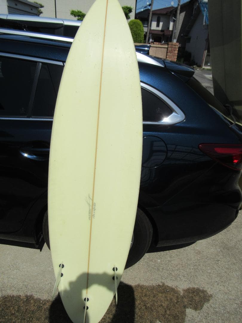 トライフィンショートボード　カバー付き（値下げ可）