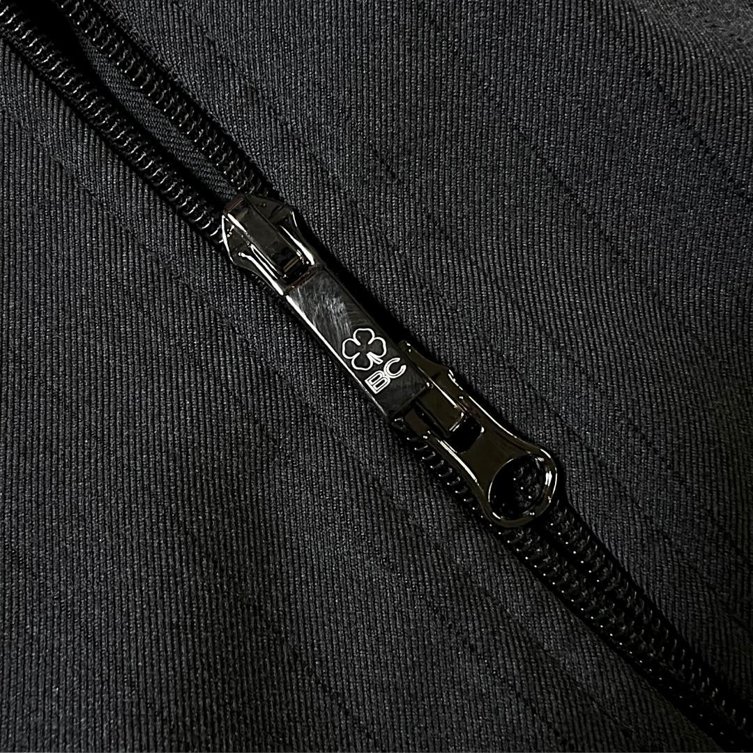 XL ブラッククローバー 背面プリント メタルエンブレム フルジップジャケット