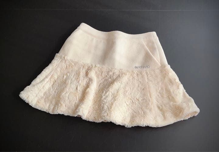 アルチビオ　ファースカート　ホワイト