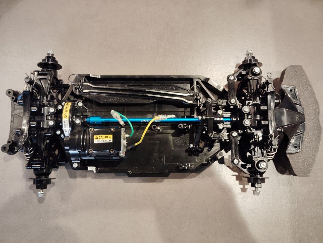 タミヤ 　TTー02　シャーシ　おまけあり