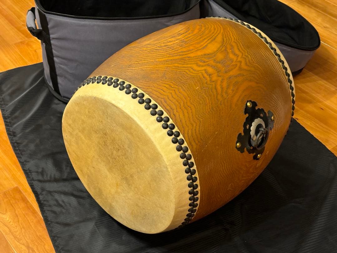 価格30万円程●堀田新五郎 和太鼓 長胴太鼓 打面36cm 1尺２寸 カバー付属