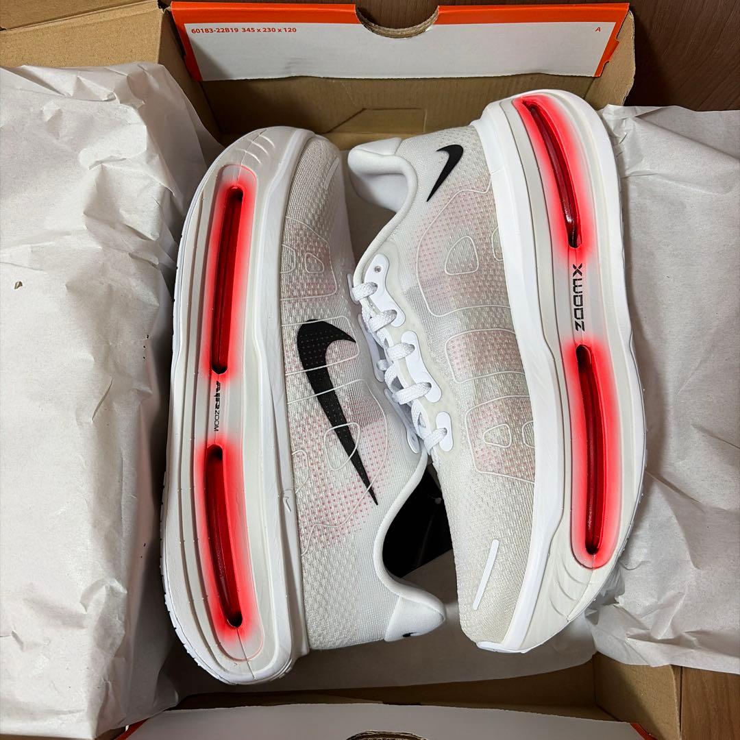 ナイキ ボメロプレミアム　NIKE ボメロプレミアム VOMERO 26.5