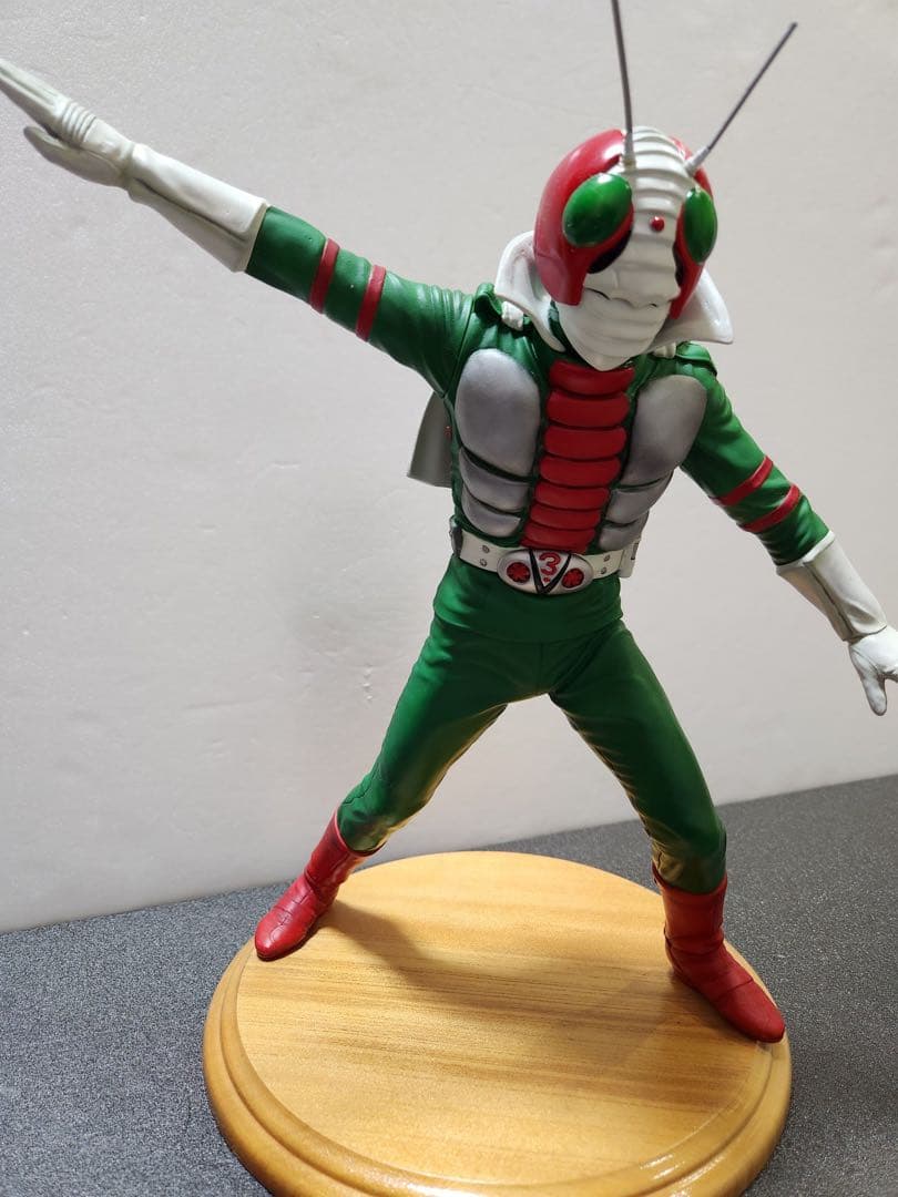 c*y様 ボークスオリエントヒーローシリーズ　仮面ライダーV3 ソフビ30cm