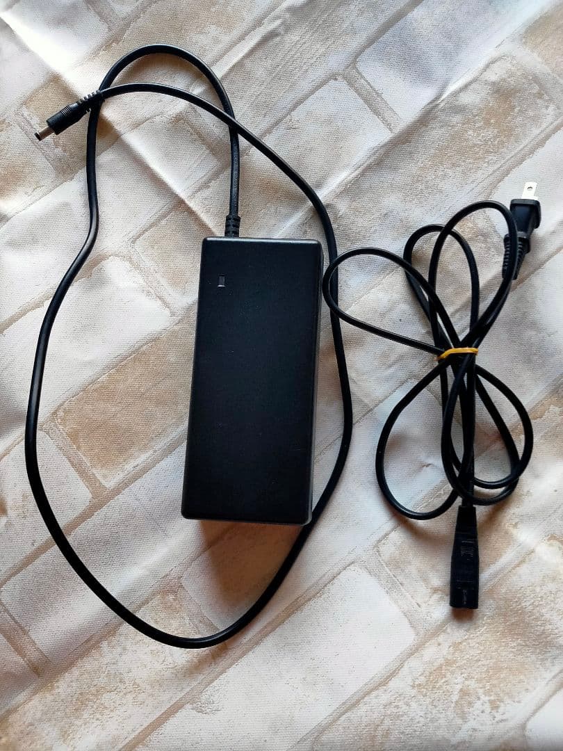 中古品☆京の洛スク☆るるべの充電器