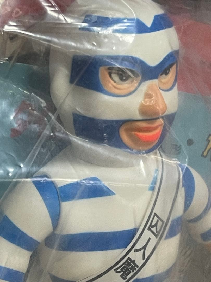 新品未開封　メディコムトイ　中嶋製作所　タイガーマスク　ザコンビクト　ソフビ