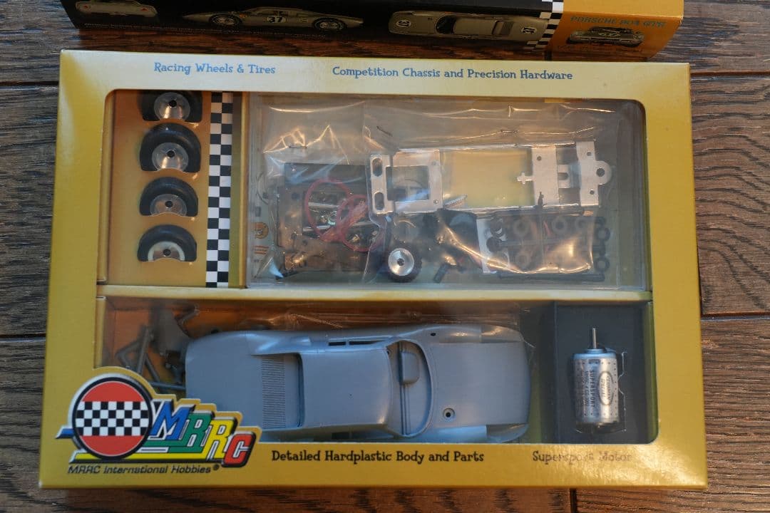 値下げしました！MRRC スロットカー キット PORSCHE 904 GTS