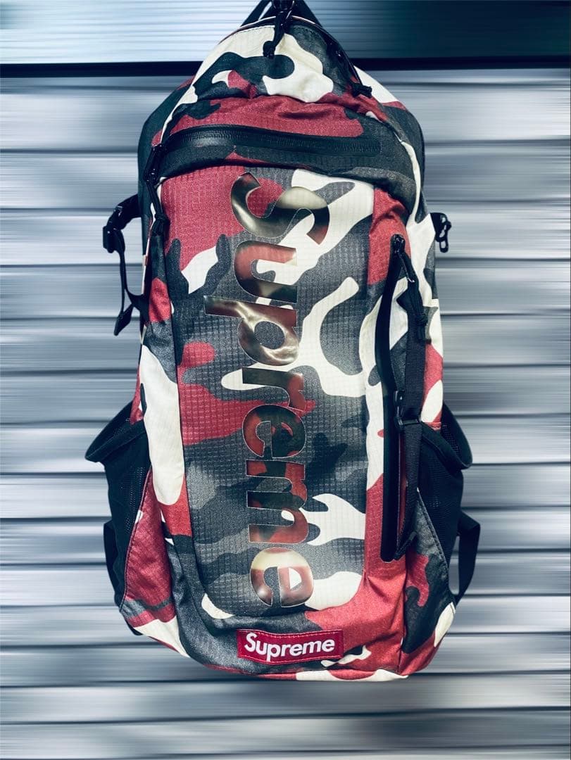 Supremeシュプリーム21ss バックパック　レッドカモ　中古品
