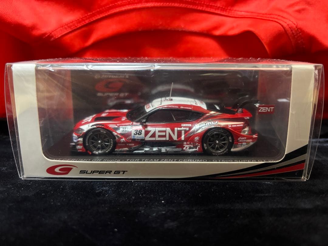 ミニカー No.38 ZENT CERUMO GR Supra spark 1/43