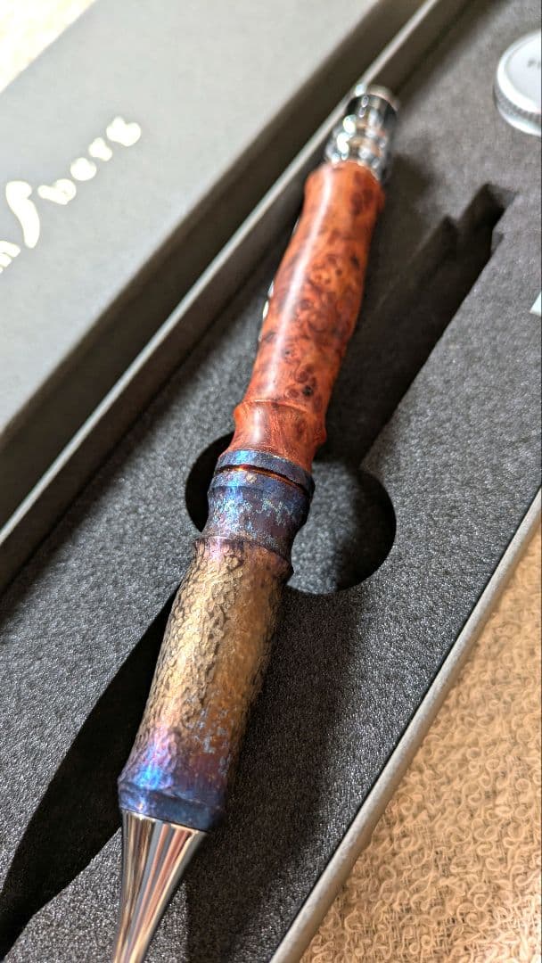 Flamberg アンボイナバール チタン梨地テンパーカラー ボールペン