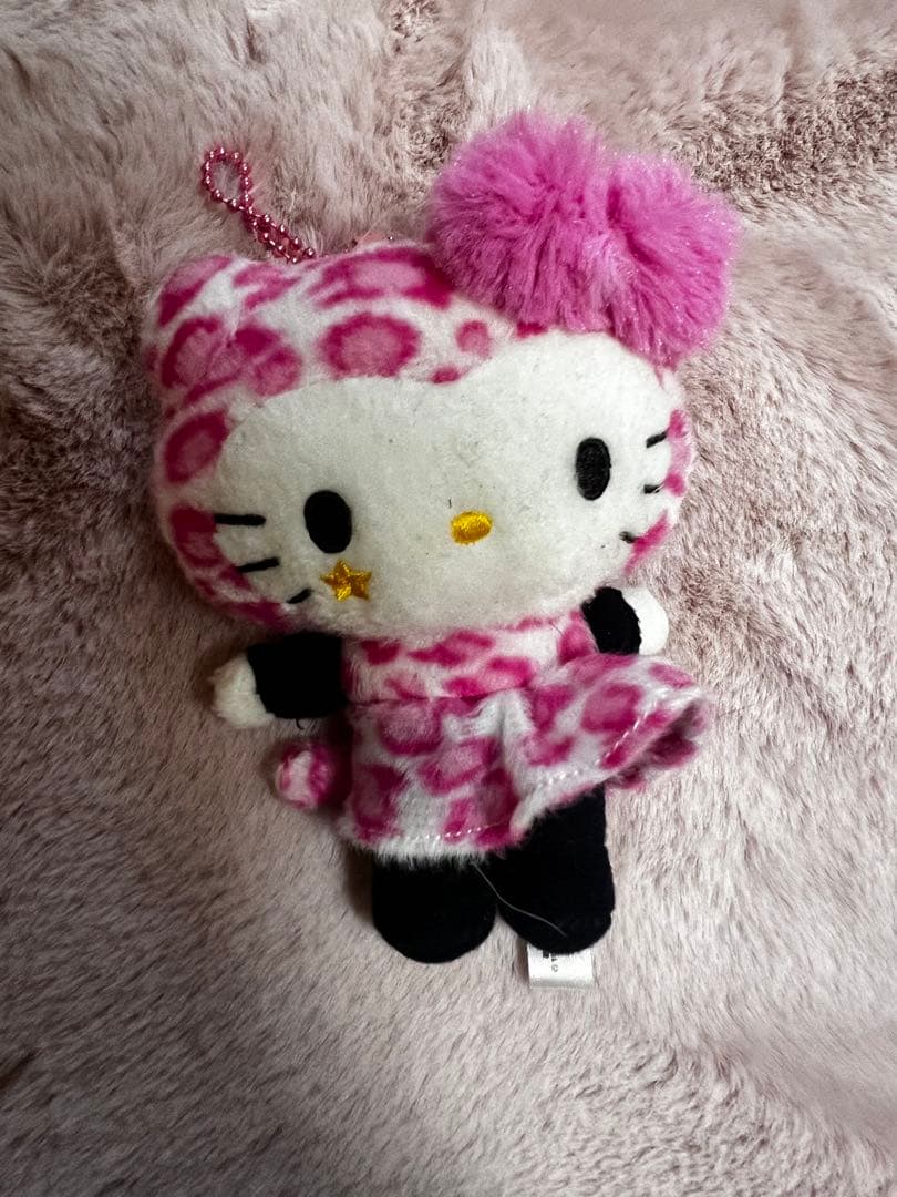 ハローキティ ヒョウ柄キーホルダー