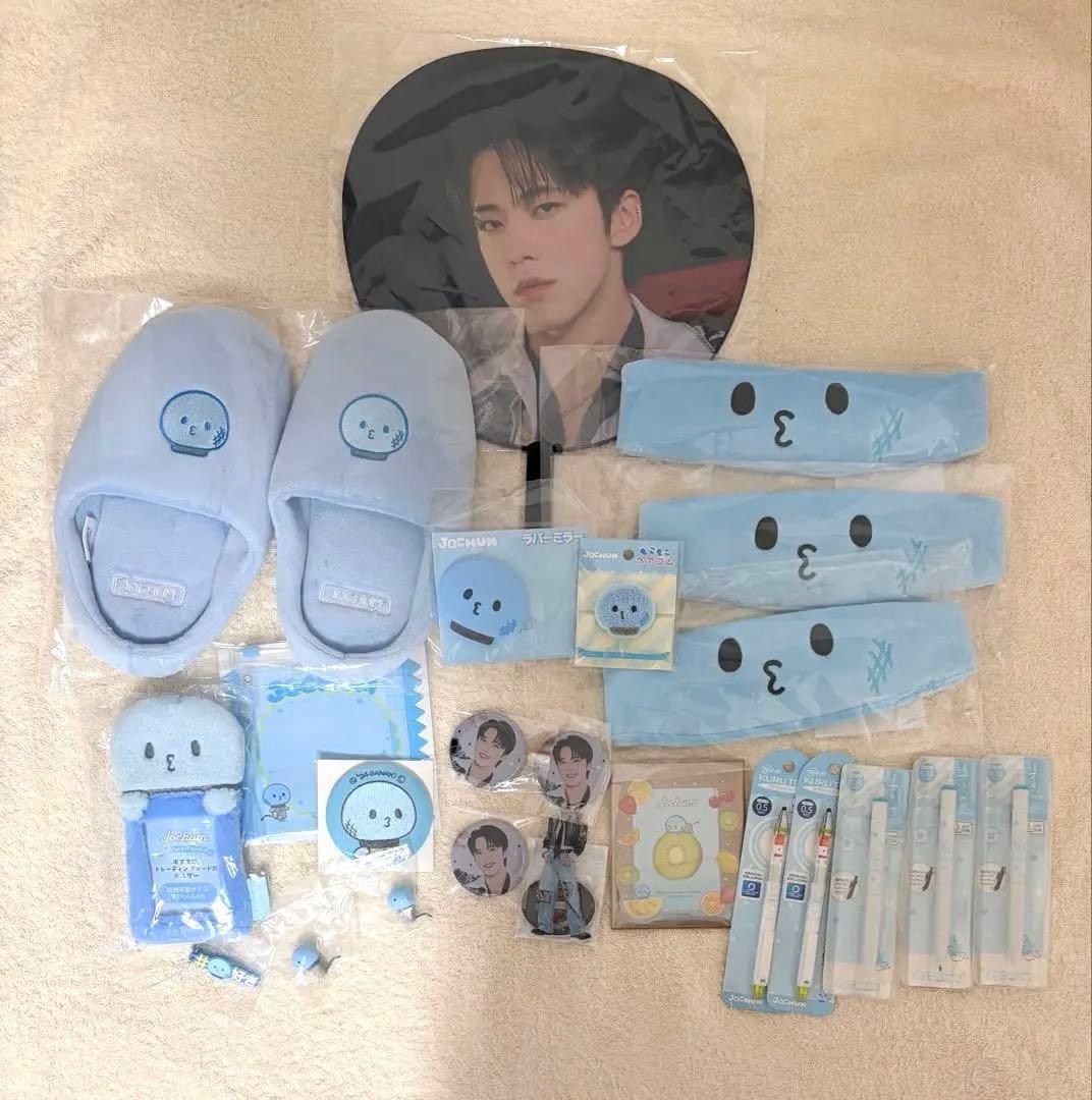 河野純喜　うちわ　JOCHUM マイクン　ヘアゴム　ミラー　トレカケース