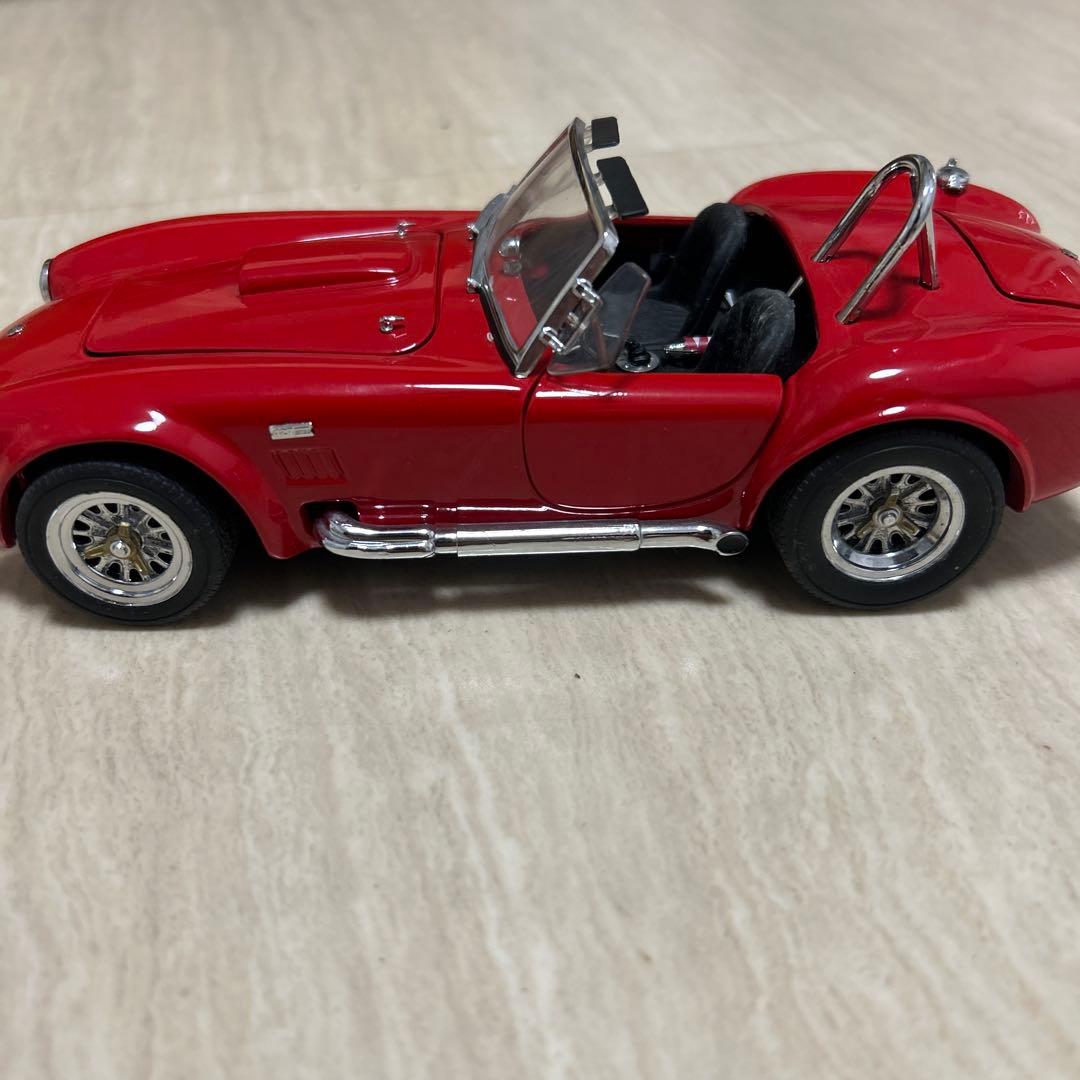 REVELL ダイキャストカー　シェルビー・コブラ