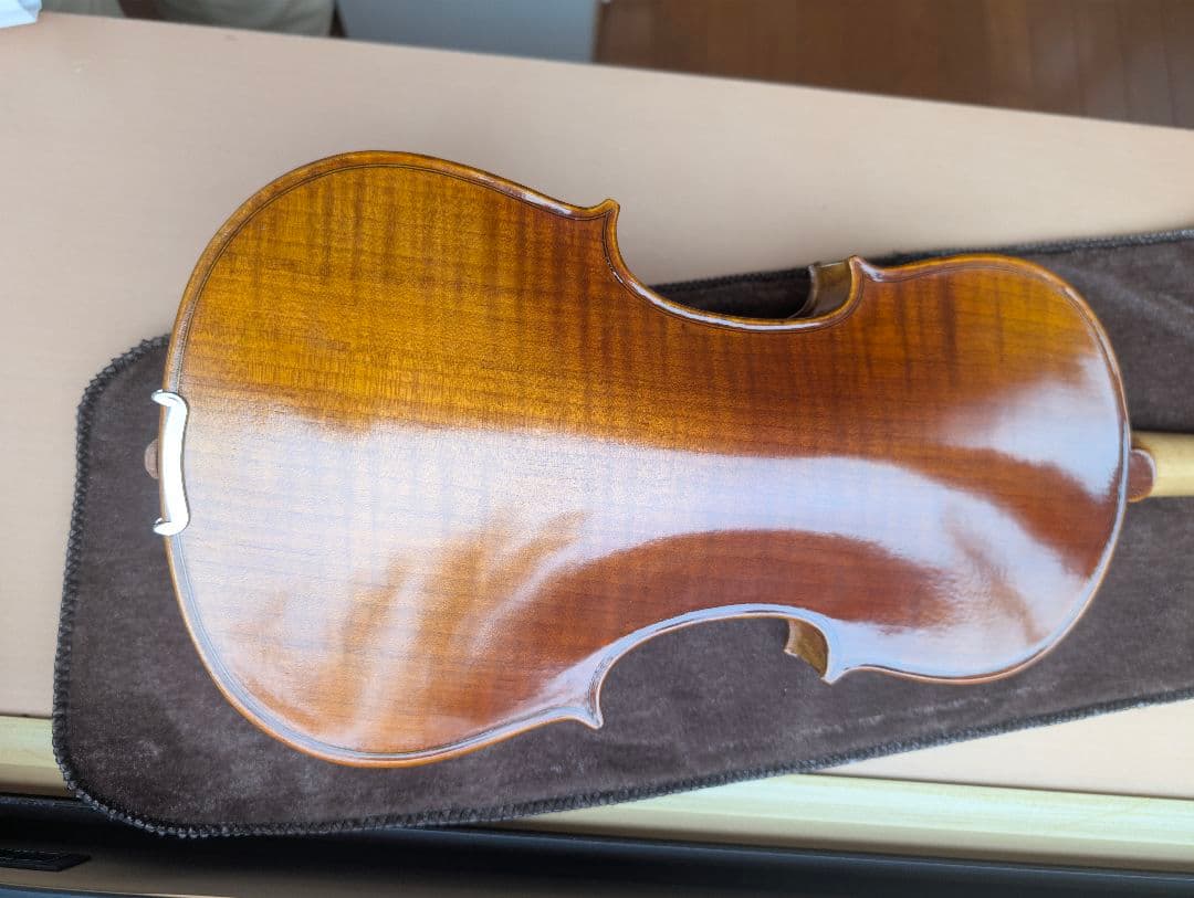 【ほぼ新品・使用30分のみ】工房製4/4バイオリン ケース、弓2本など付属品多数
