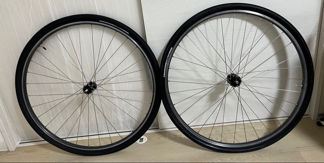 H PLUS SON the box グランコンペ　ホイールセット　ナット付き