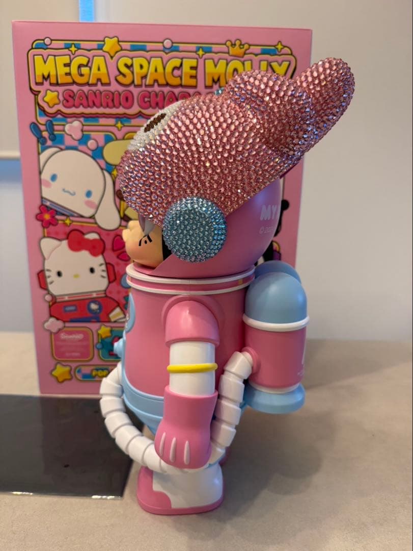 MEGA SPACE MOLLY サンリオキャラクター