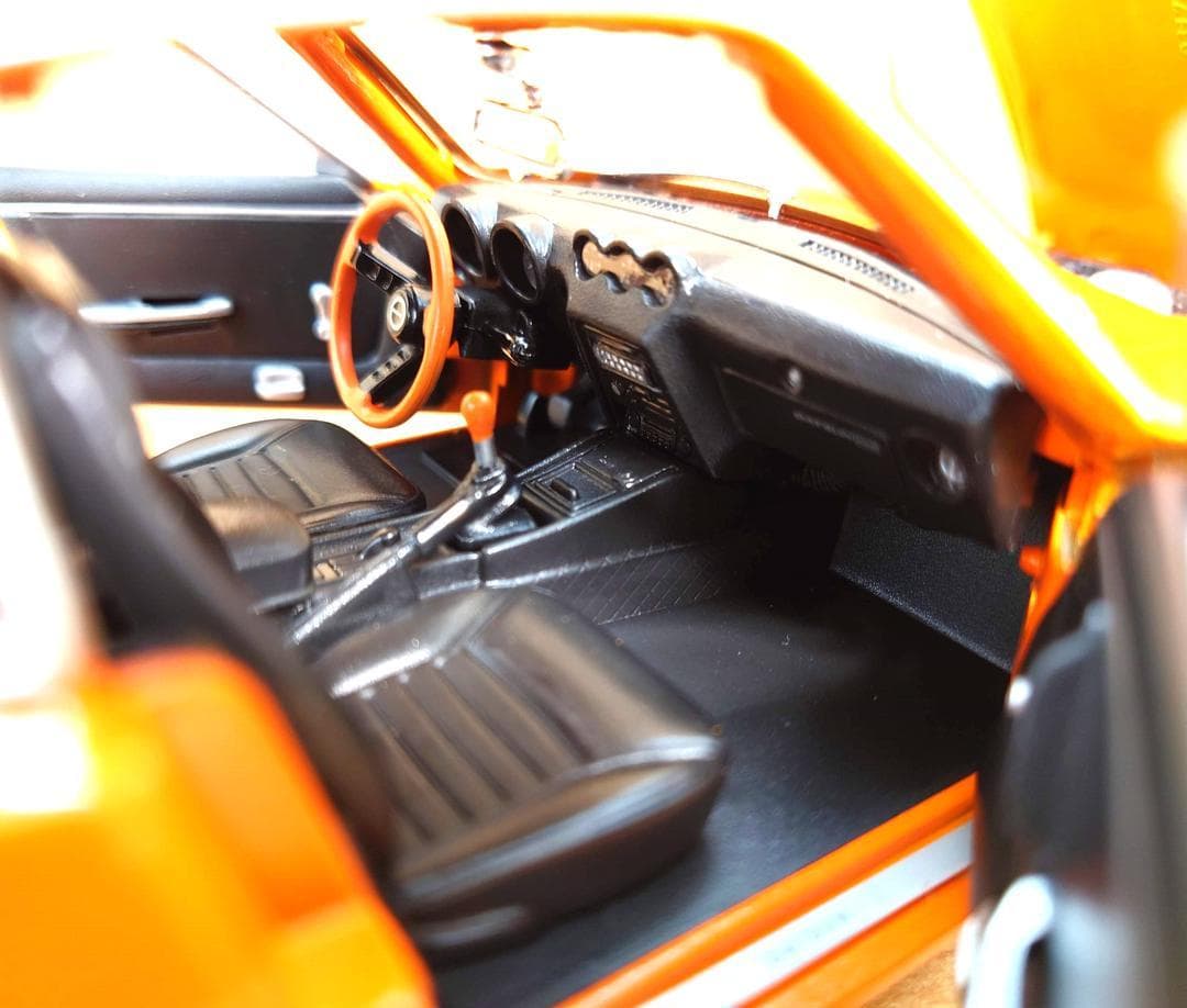 1/18 日産（ダットサン）フェアレディ240Z オレンジ 1971 マイスト製