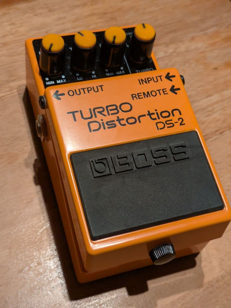 BOSS TURBO Distortion DS-2 箱あり