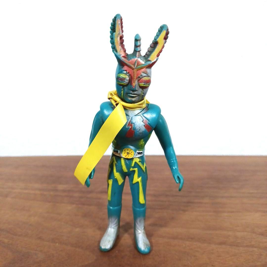 当時もの　ポピー製「イナズマン」オリジナルマフラー付き希少ソフビフィギュア