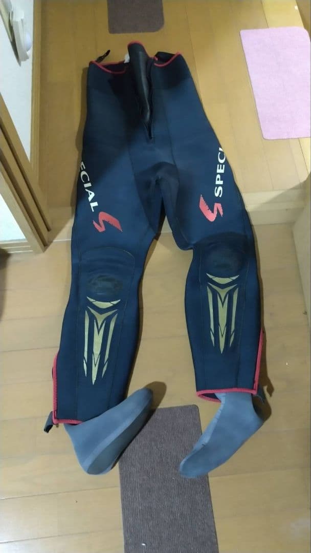 ダイワ スペシャル　4007　ドライタイツ