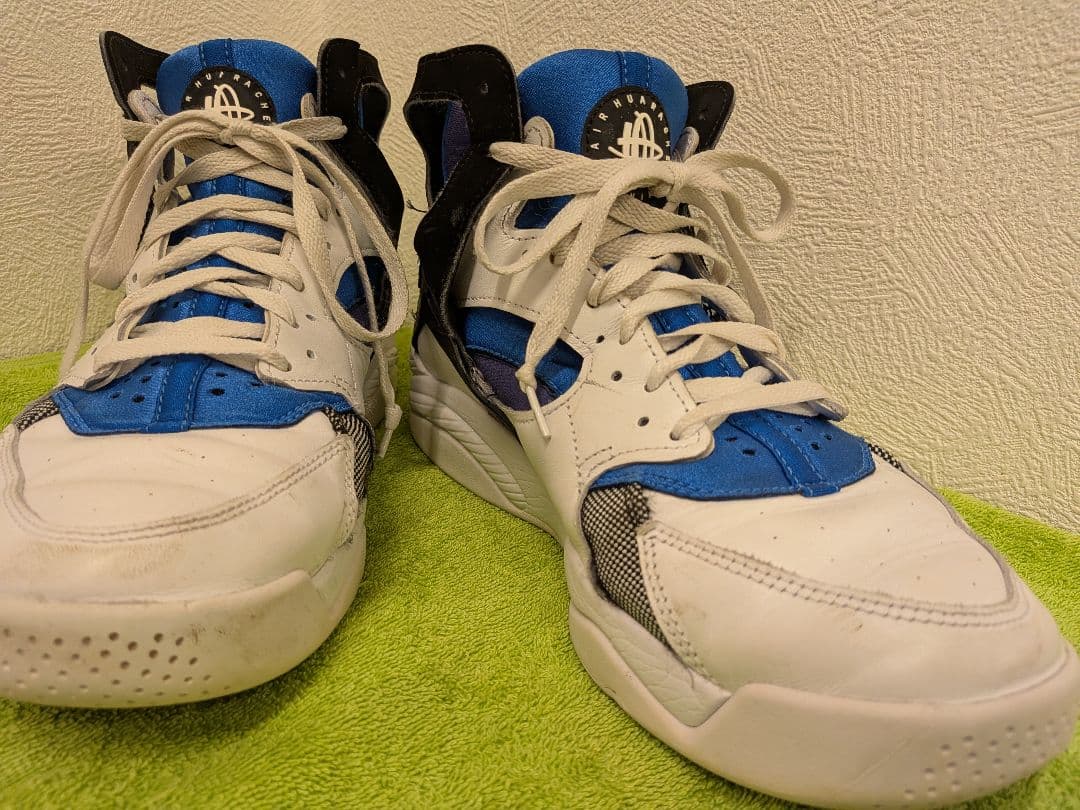 NIKE　エアフライトハラチ　27CM