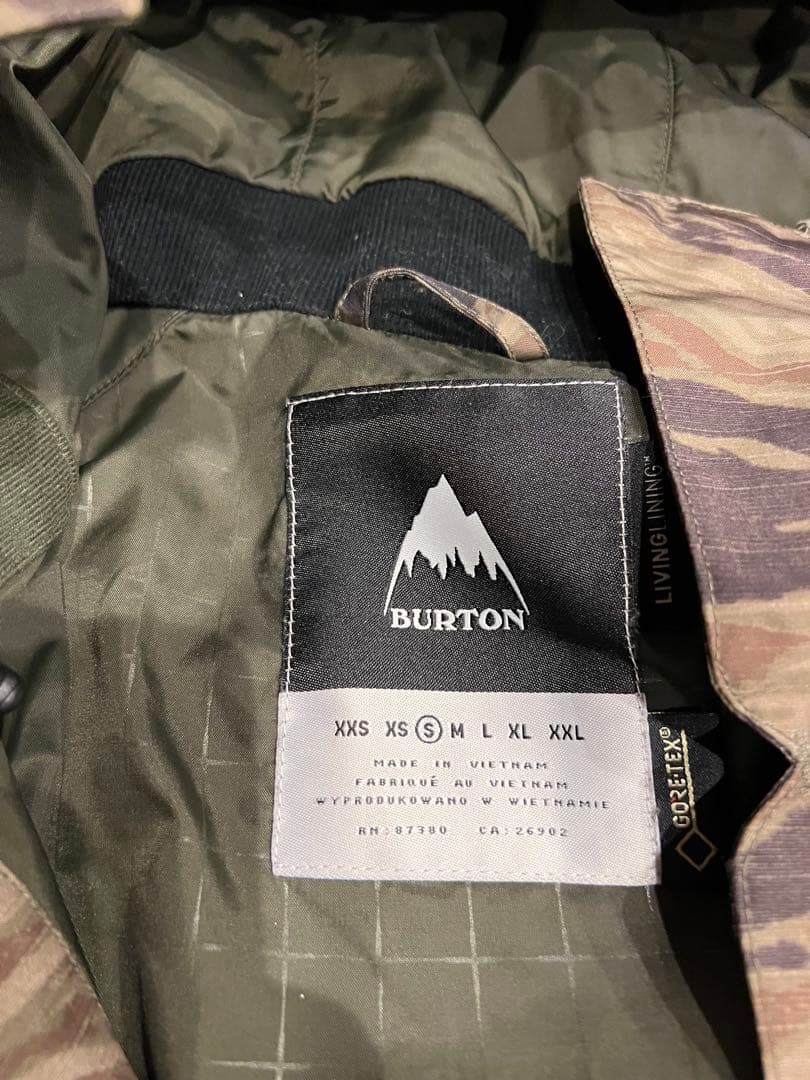 Burton 迷彩スノーボードウェア Sサイズ