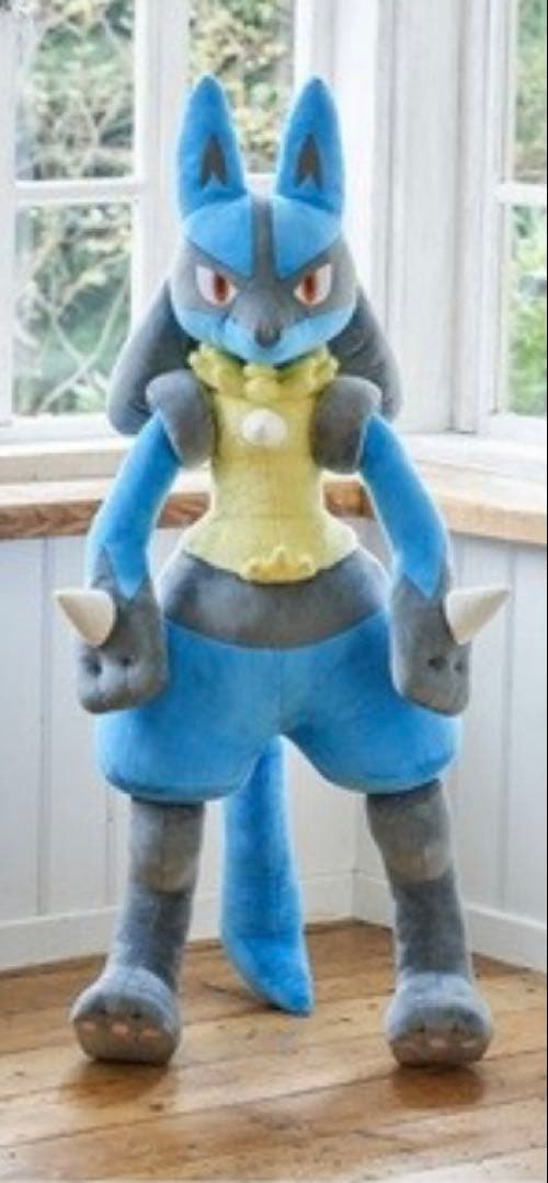 ルカリオ 等身大　ぬいぐるみ