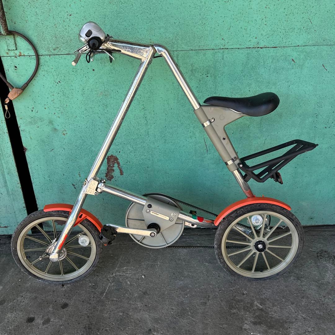 折りたたみ自転車 小径車輪 シルバー