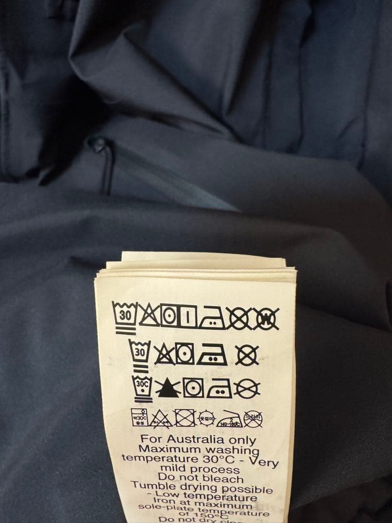 ★美品★Oakleyオークリーブラック スノーウェア ゴアテックス Men'sＬ