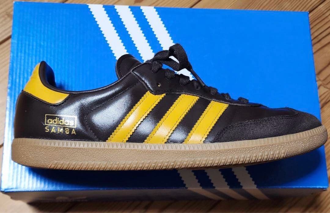 アディダス　サンバOG ブラウン　イエロー
