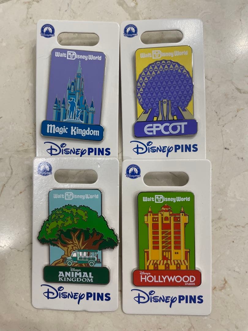 【公式】超レア ディズニーワールド(海外) ピンズ4種セット