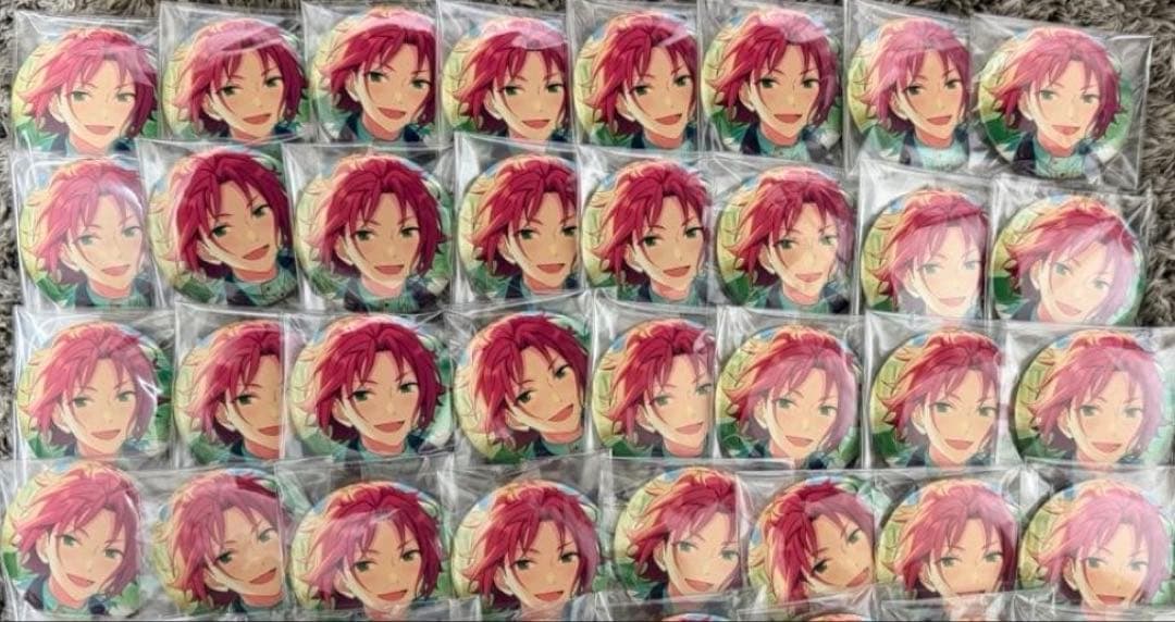 衣更真緒 缶バッジ リンベル 42個