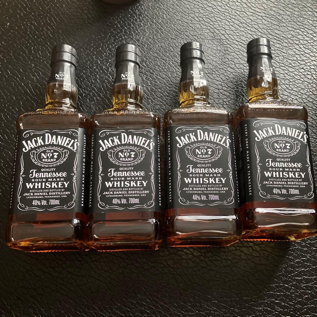 ジャックダニエル　ウイスキー　4本　ボトル