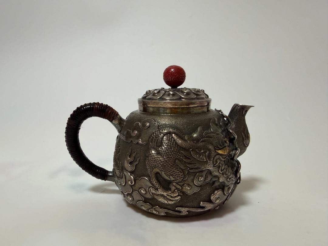 純銀製 龍文彫り 急須 銀瓶 煎茶道具