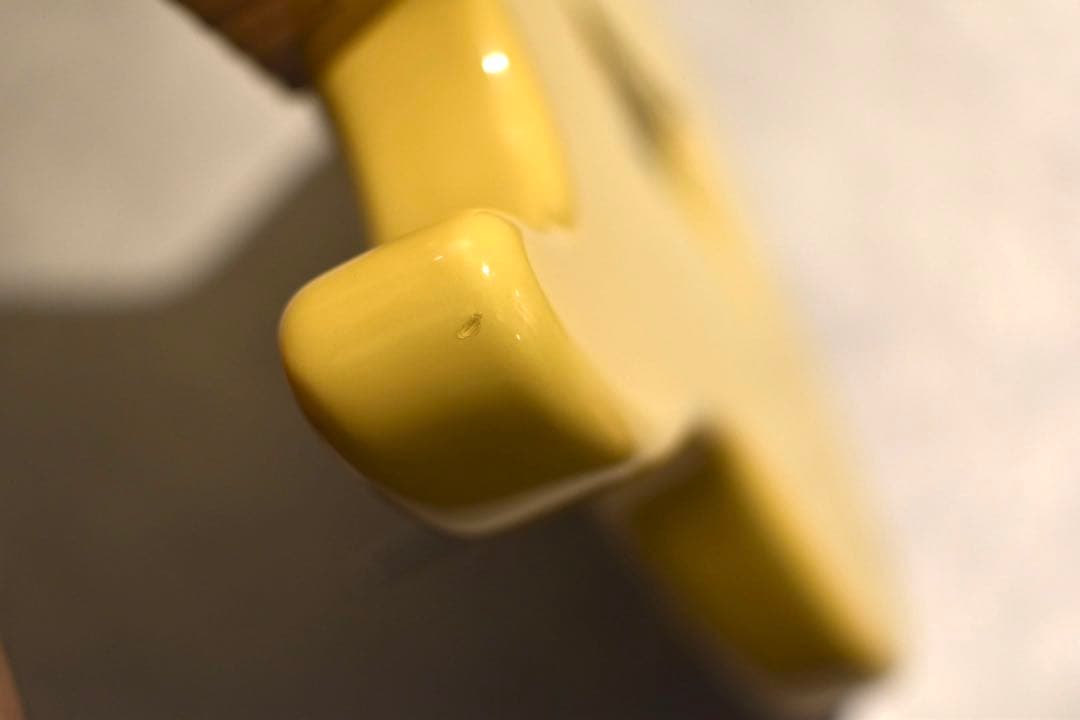 K.Nyuiエレキギター イエロー