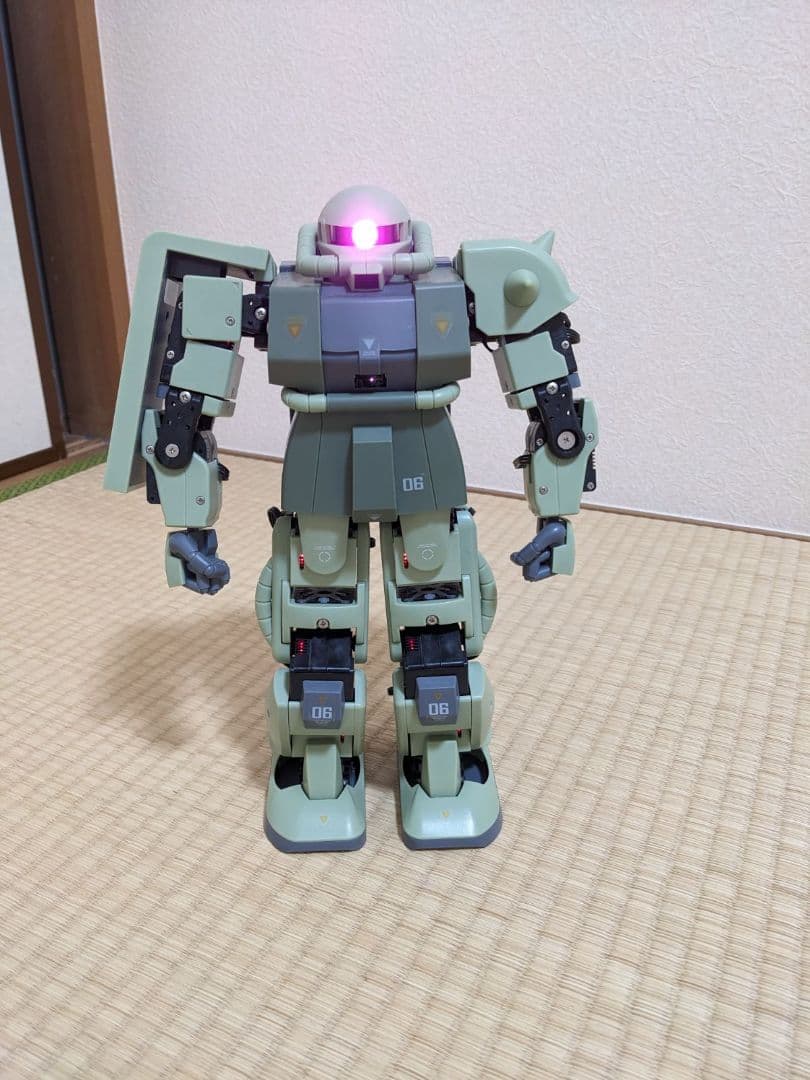 ジオニックテクニクス　ザク　【動作確認済み】