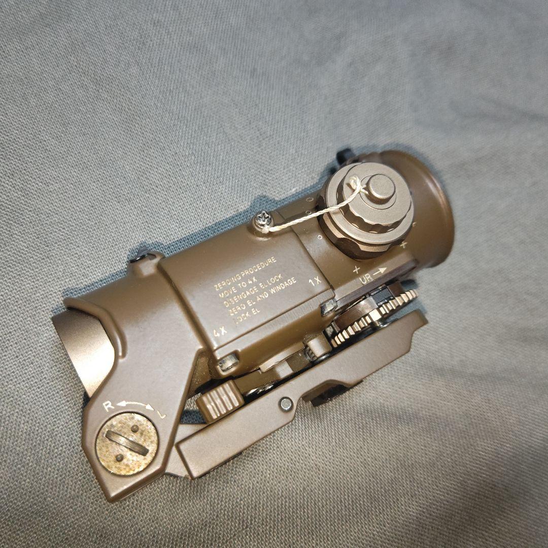 ELCAN Specter DR タイプ　 等倍、4倍可変倍率 FDE