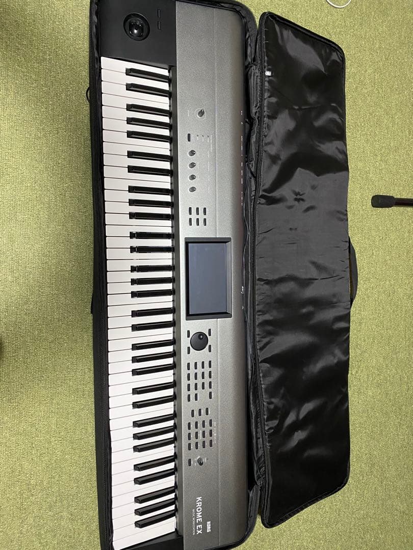KORG KROME EX 73鍵盤 純正ケース付き