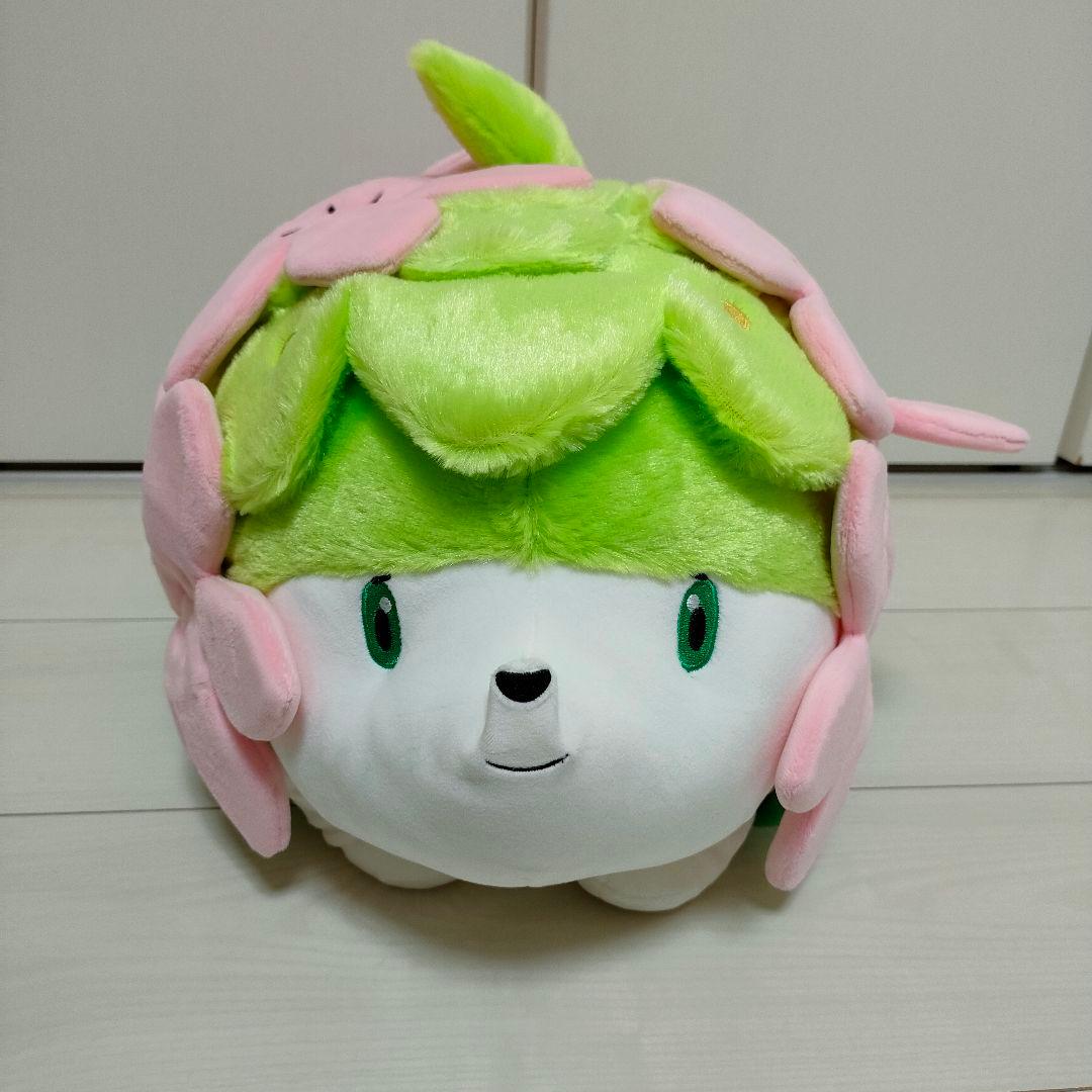 ポケモン　シェイミ ぬいぐるみ もっちりぬいぐるみ