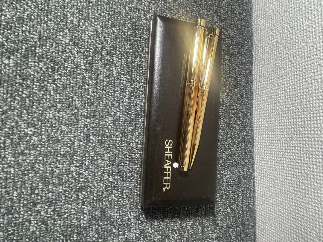 SHEAFFER ゴールド 万年筆、ボールペン 2本セット