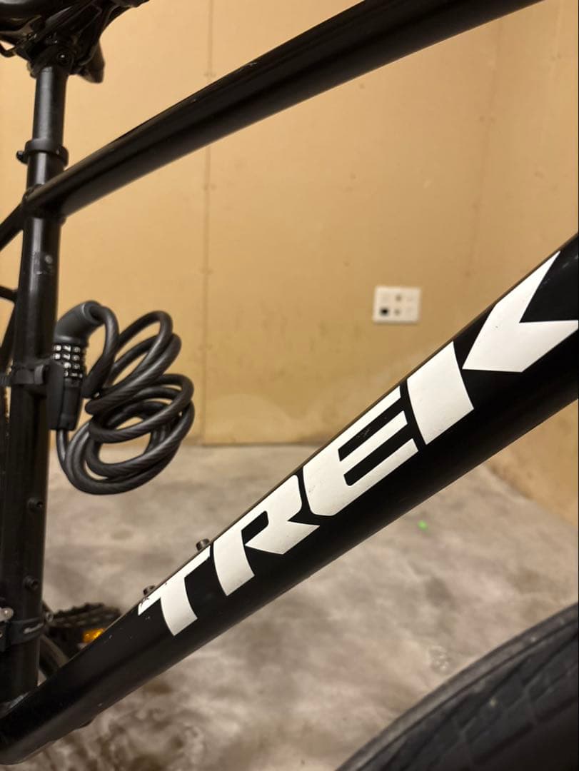 【港区引取】TREK FX1 Disc クロスバイク ※要修理