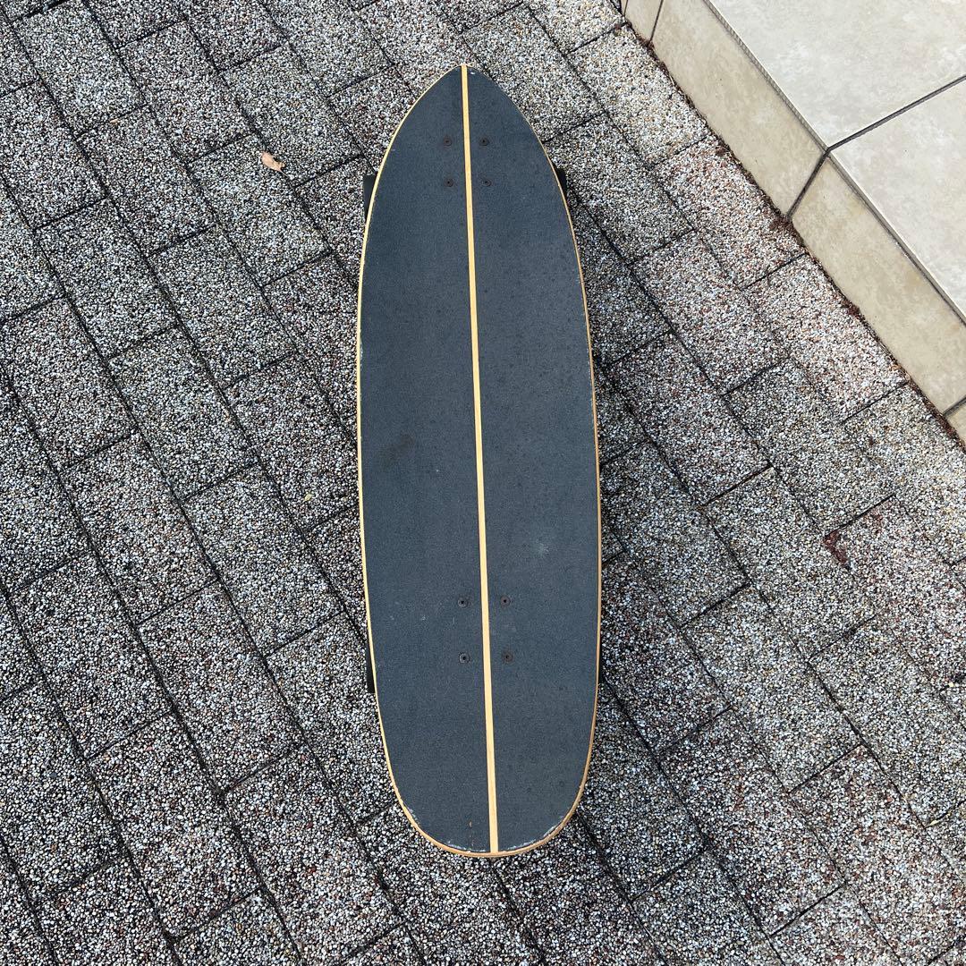 Carver スケートボード 波デザイン