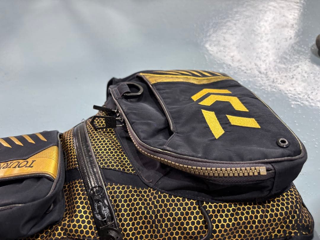 DAIWA トーナメント Lサイズ ライフジャケット