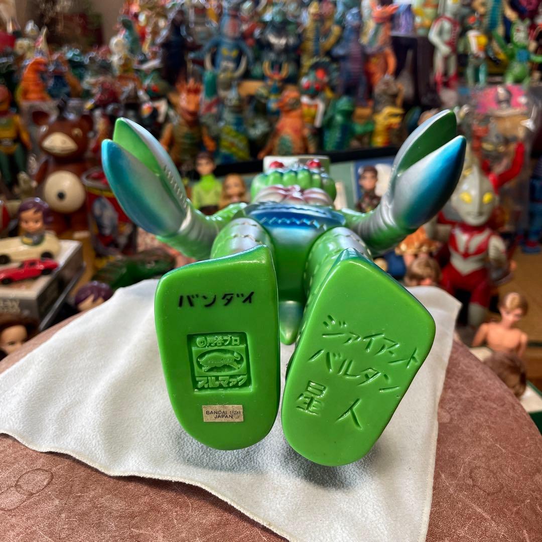 ブルマーク　ジャイアントバルタン星人　1991年発売　ウルトラマン誕生25周年