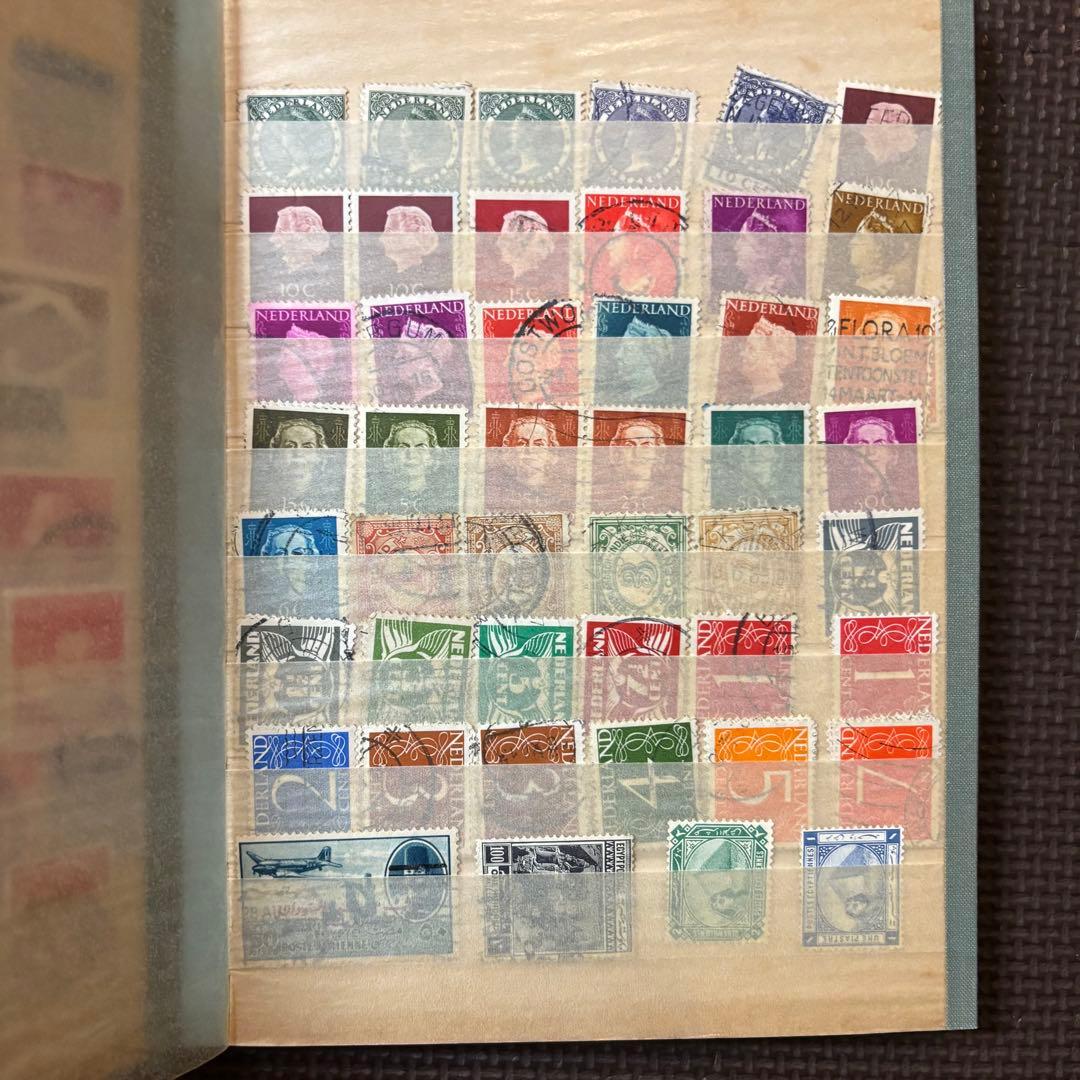 海外切手　まとめ　コレクションブック　12ページ