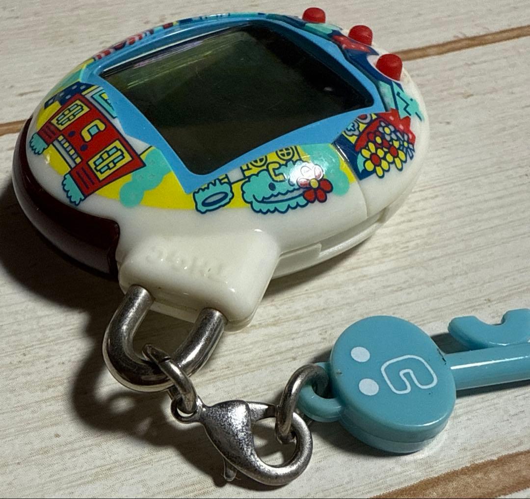 いぇー！ふぁみりーイロイロ！たまごっちプラス　ふぁみたまおうち　中古