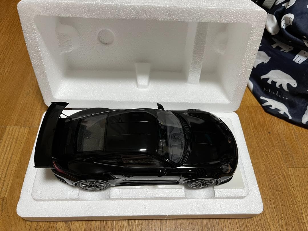 AUTOart 1/18 ポルシェ 911 (991) GT3 RS ブラック