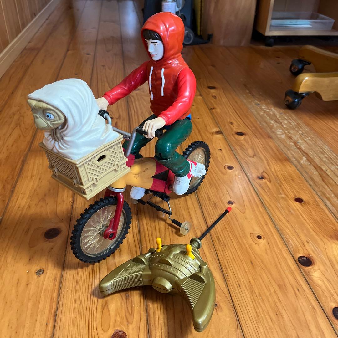 フィギュアET.エリオット自転車