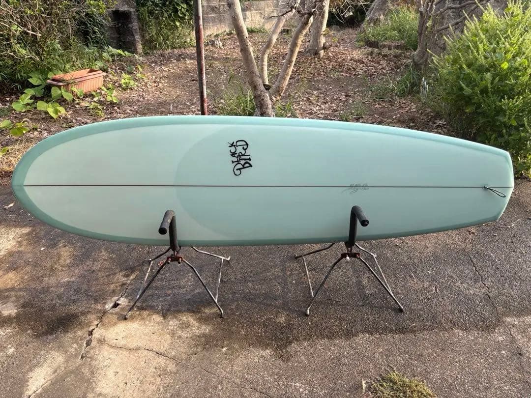 超極上　ブラックバードサーフボード6.4 ミッドレングス