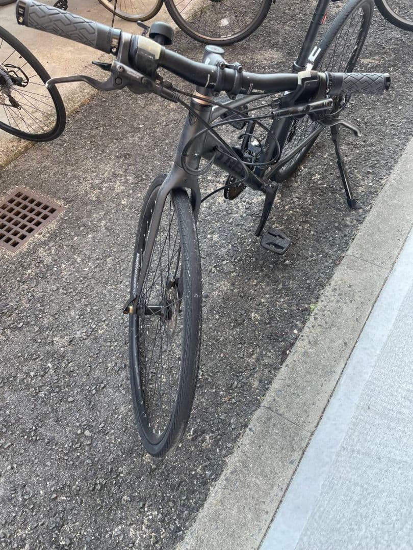 トレッククロスバイク ブラック ディスクブレーキ